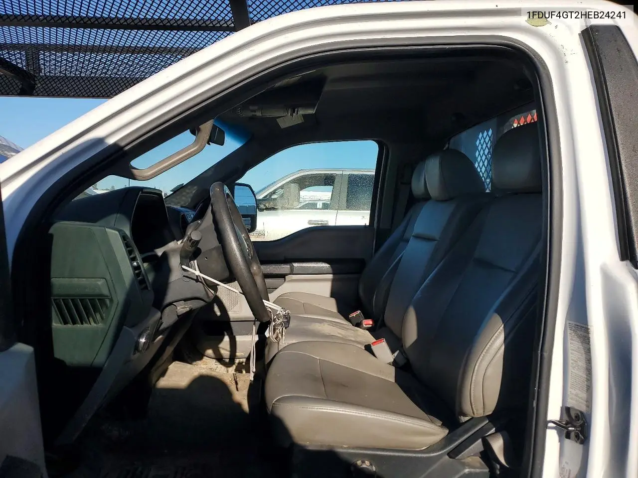 2017 Ford F450 Super Duty VIN: 1FDUF4GT2HEB24241 Lot: 59164916