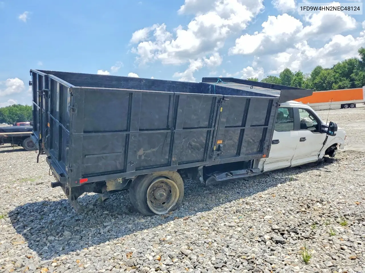 2022 Ford F450 Super Duty Dump Truck VIN: 1FD9W4HN2NEC48124 Lot: 59883586