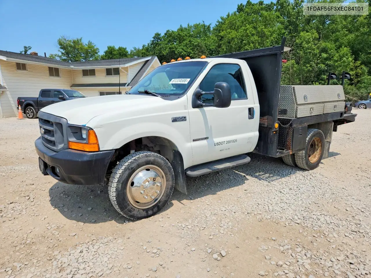 1999 Ford F550 Super Duty VIN: 1FDAF56F3XEC84101 Lot: 61334586