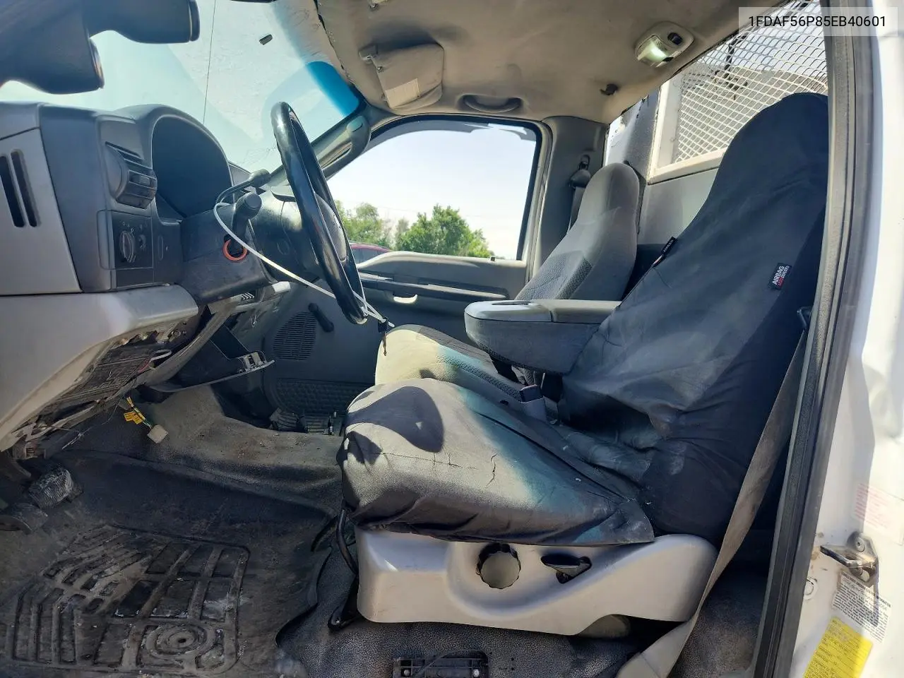 2005 Ford F550 Super Duty VIN: 1FDAF56P85EB40601 Lot: 58112456