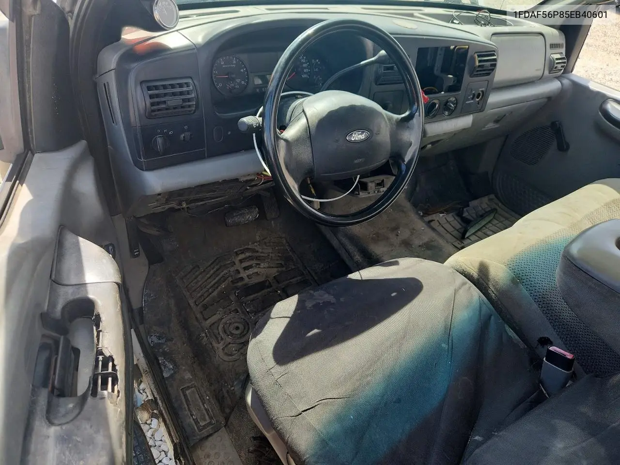 2005 Ford F550 Super Duty VIN: 1FDAF56P85EB40601 Lot: 58112456
