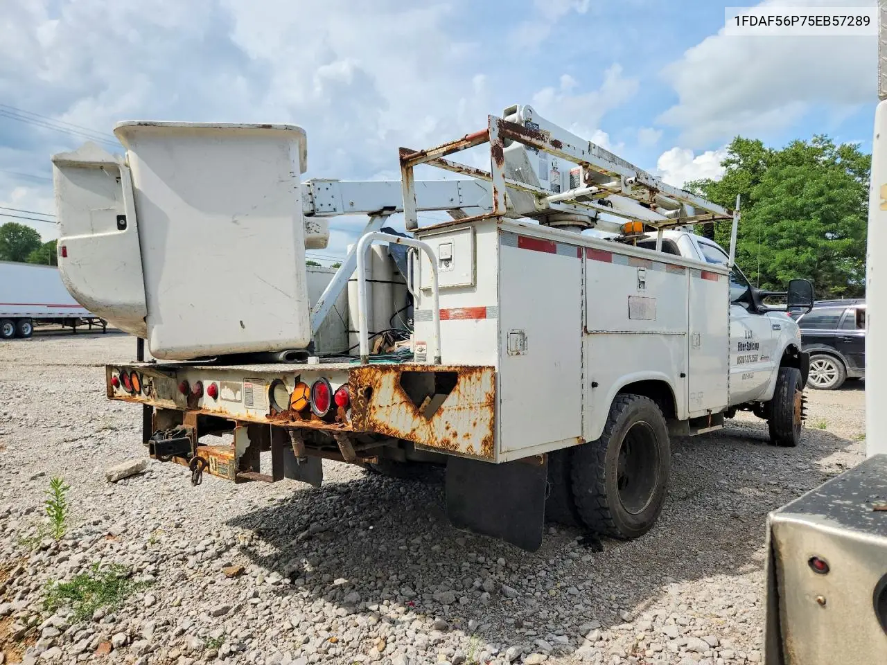 2005 Ford F550 Super Duty VIN: 1FDAF56P75EB57289 Lot: 61411636