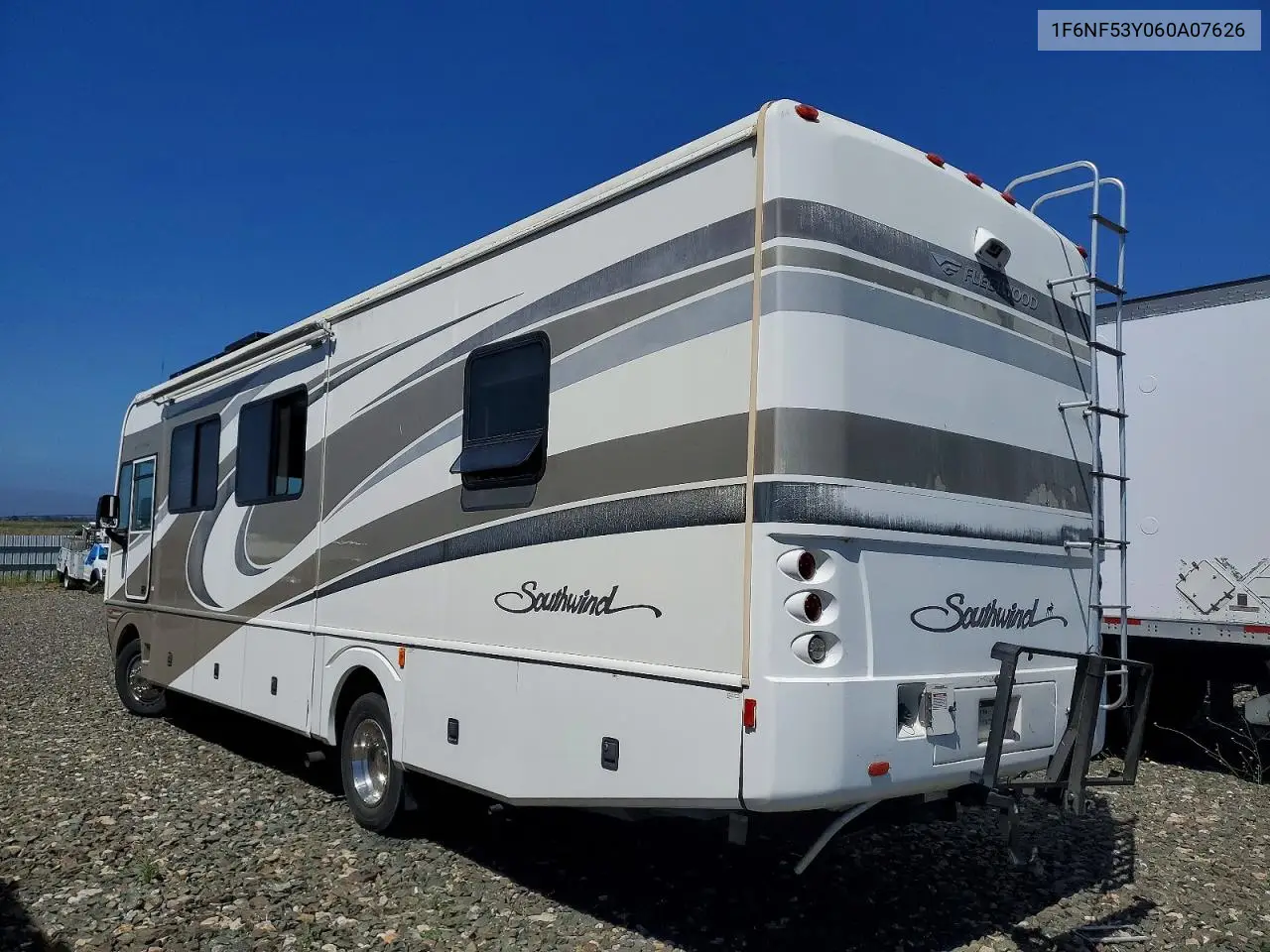 2006 Ford South Wind Rv VIN: 1F6NF53Y060A07626 Lot: 59343256