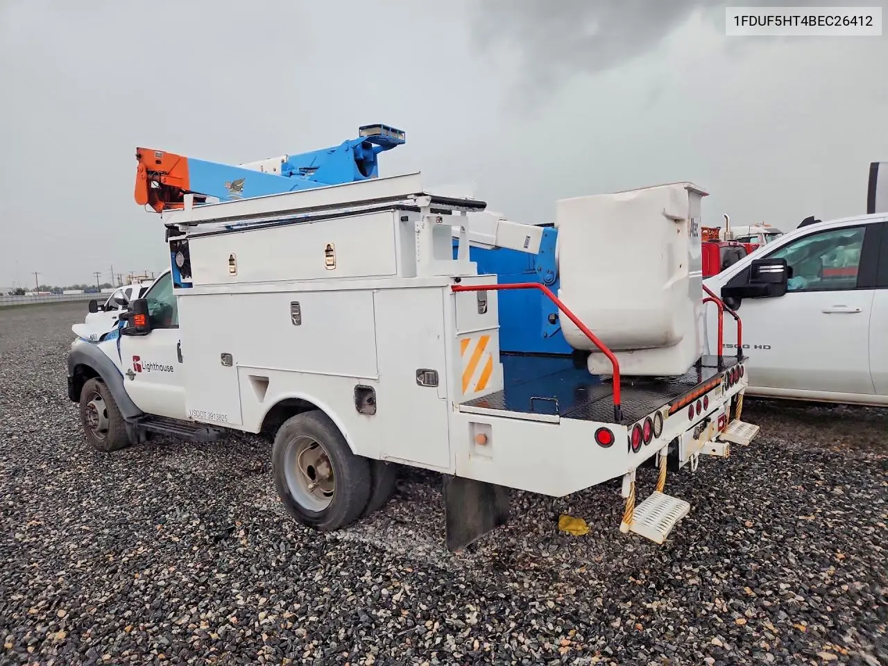 2011 Ford F550 Super Duty Bucket Truck VIN: 1FDUF5HT4BEC26412 Lot: 56528996