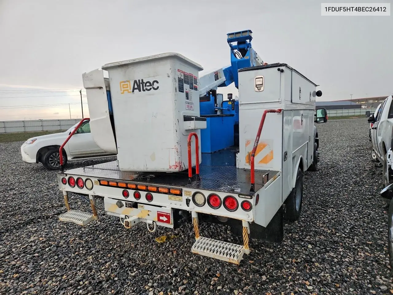 2011 Ford F550 Super Duty Bucket Truck VIN: 1FDUF5HT4BEC26412 Lot: 56528996