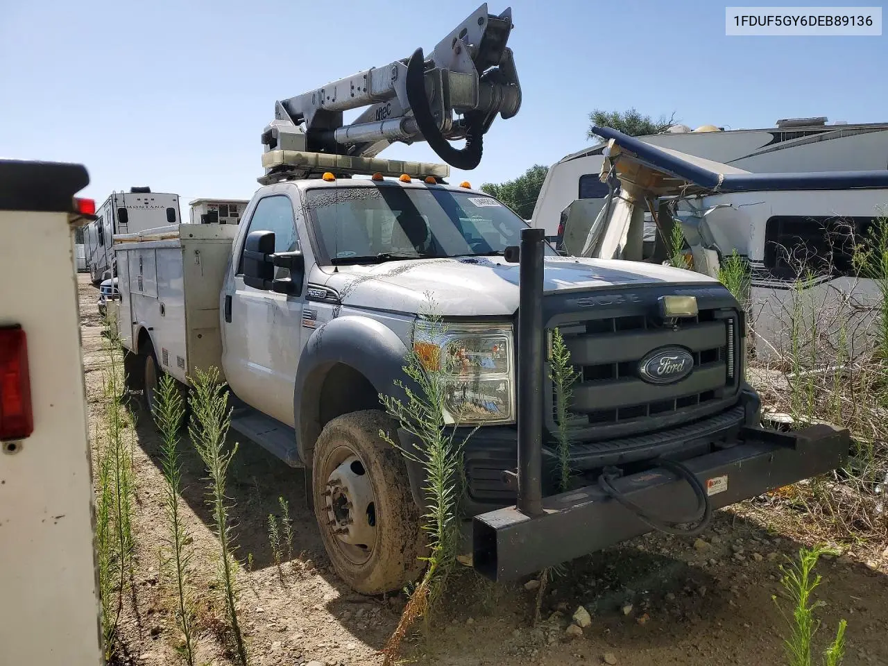 2013 Ford F550 Super Duty Bucket Truck VIN: 1FDUF5GY6DEB89136 Lot: 54492926
