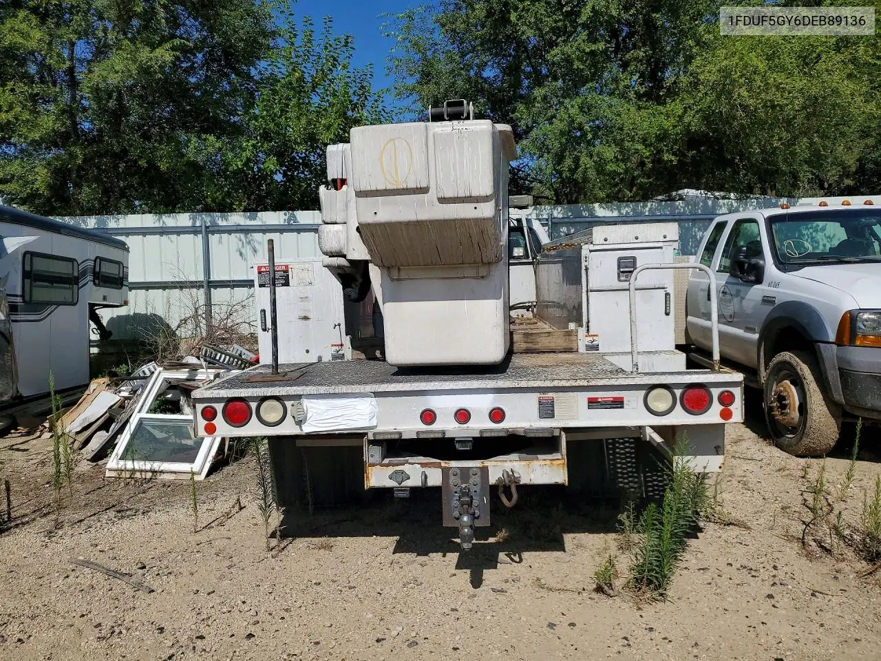 2013 Ford F550 Super Duty Bucket Truck VIN: 1FDUF5GY6DEB89136 Lot: 54492926