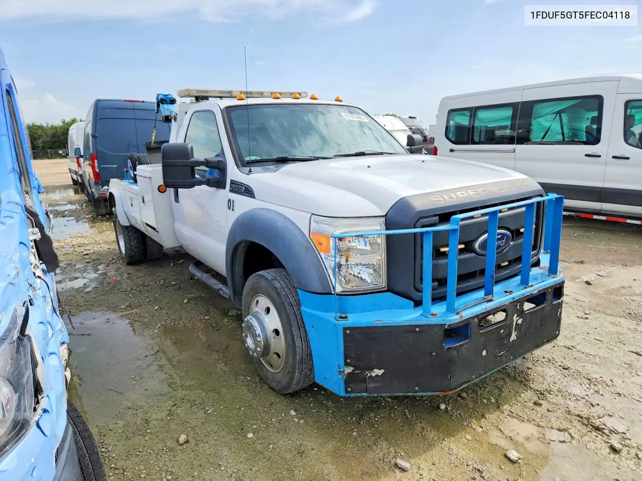 2015 Ford 550 VIN: 1FDUF5GT5FEC04118 Lot: 61379466