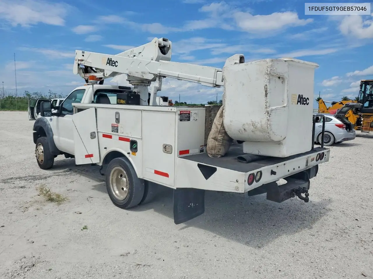 2016 Ford F550 Super Duty Bucket Truck VIN: 1FDUF5GT9GEB57046 Lot: 54861506