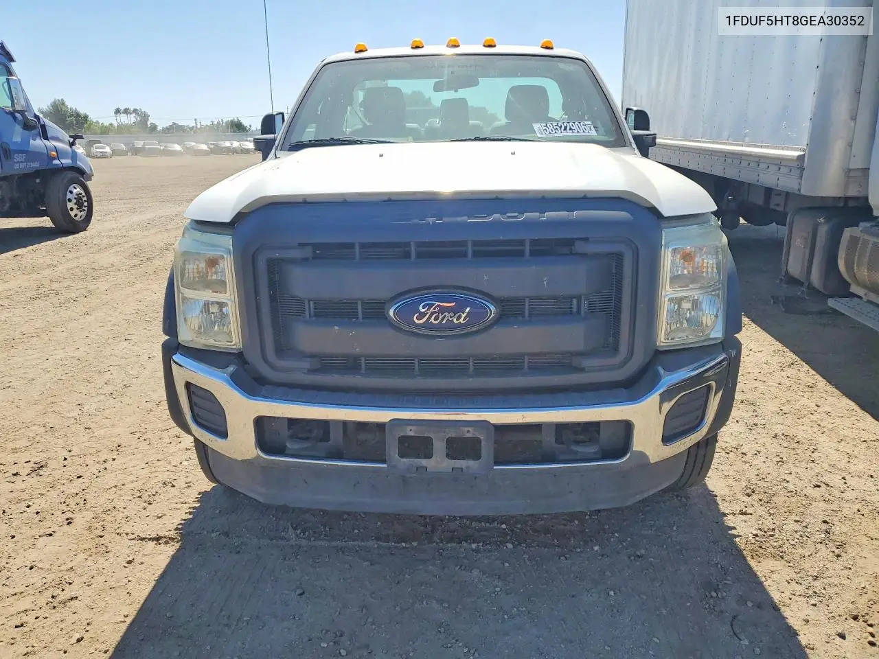2016 Ford F550 Super Duty VIN: 1FDUF5HT8GEA30352 Lot: 58522906