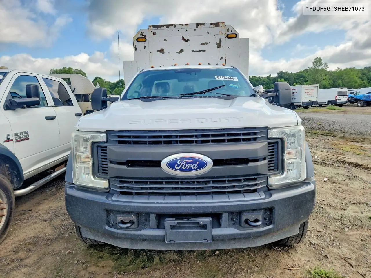 2017 Ford F550 Super Duty VIN: 1FDUF5GT3HEB71073 Lot: 61133446