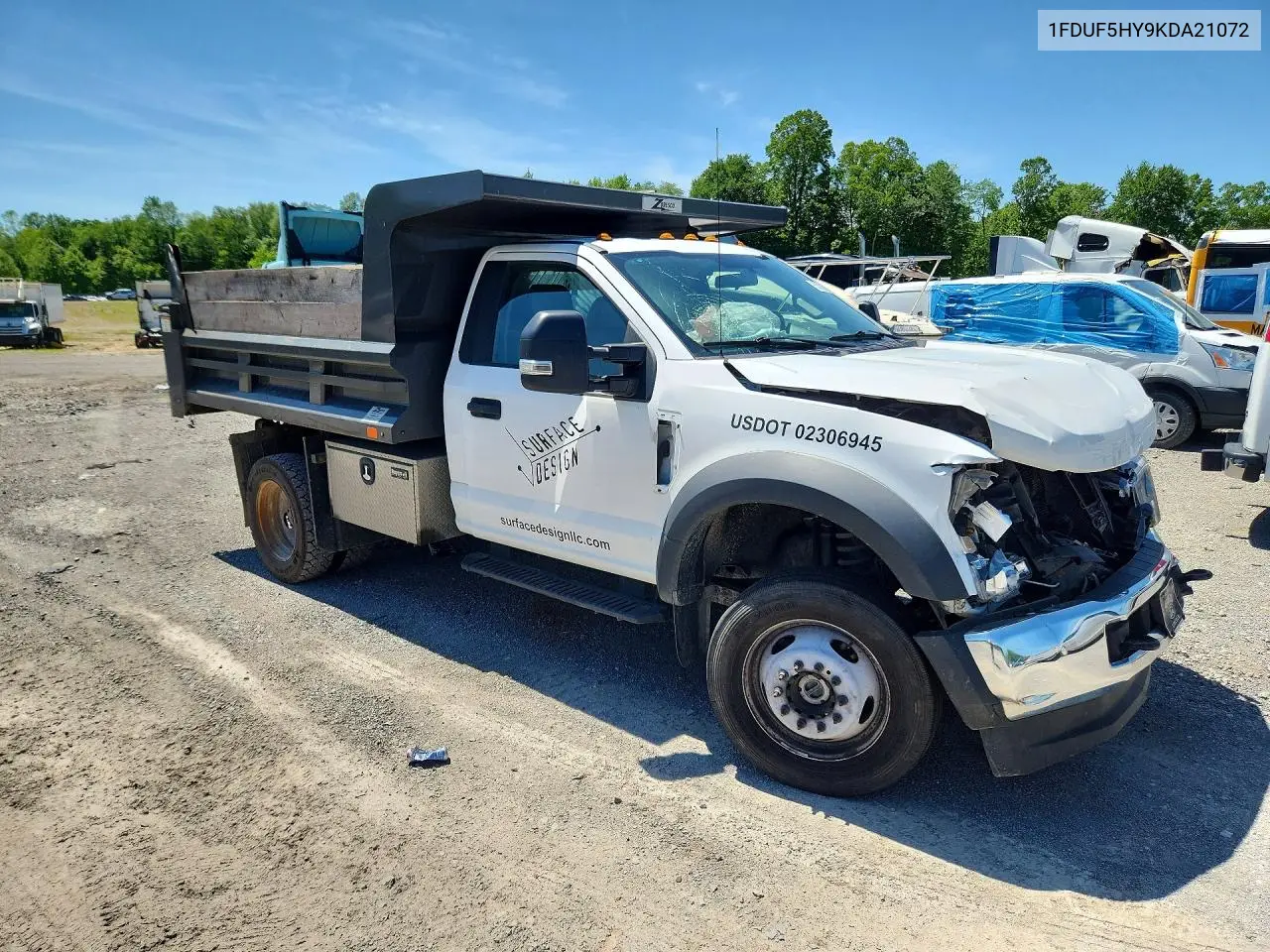 2019 Ford F550 Super Duty Dump Truck VIN: 1FDUF5HY9KDA21072 Lot: 55314006