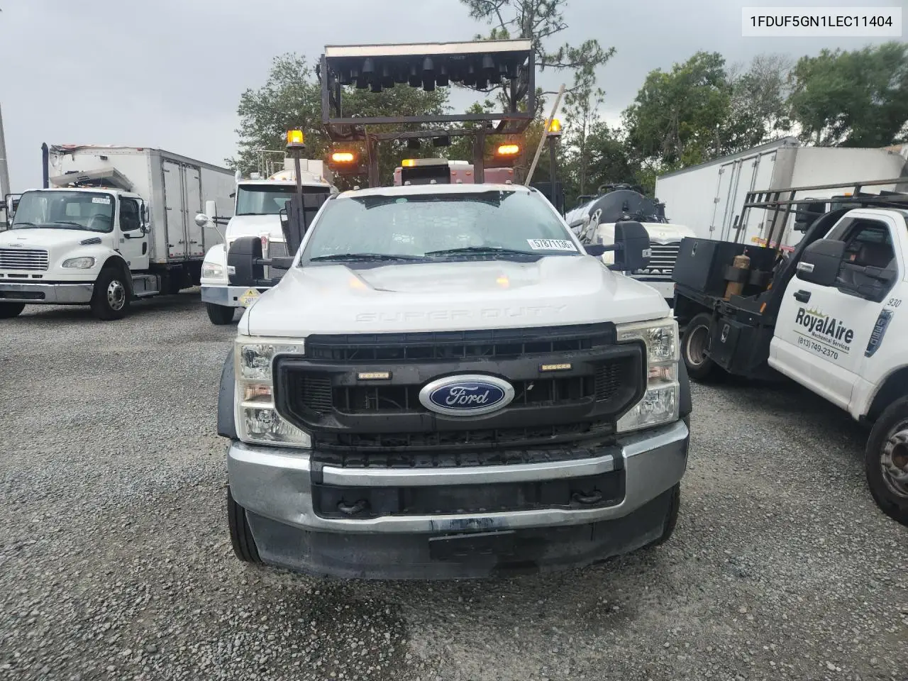 2020 Ford F-550 - Flat Bed Truck VIN: 1FDUF5GN1LEC11404 Lot: 57871136