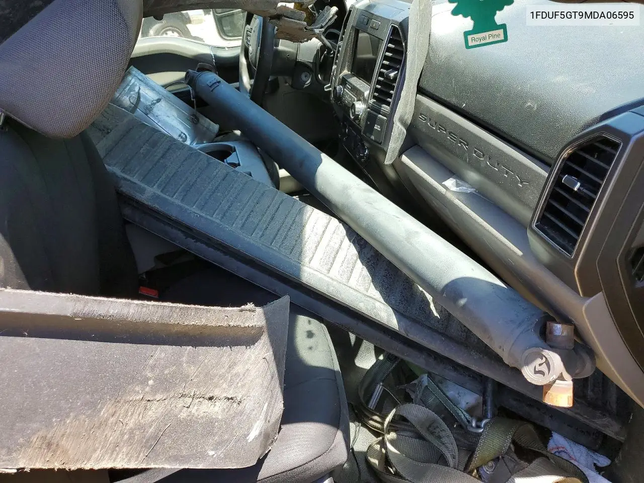 2021 Ford F550 Super Duty VIN: 1FDUF5GT9MDA06595 Lot: 55413546