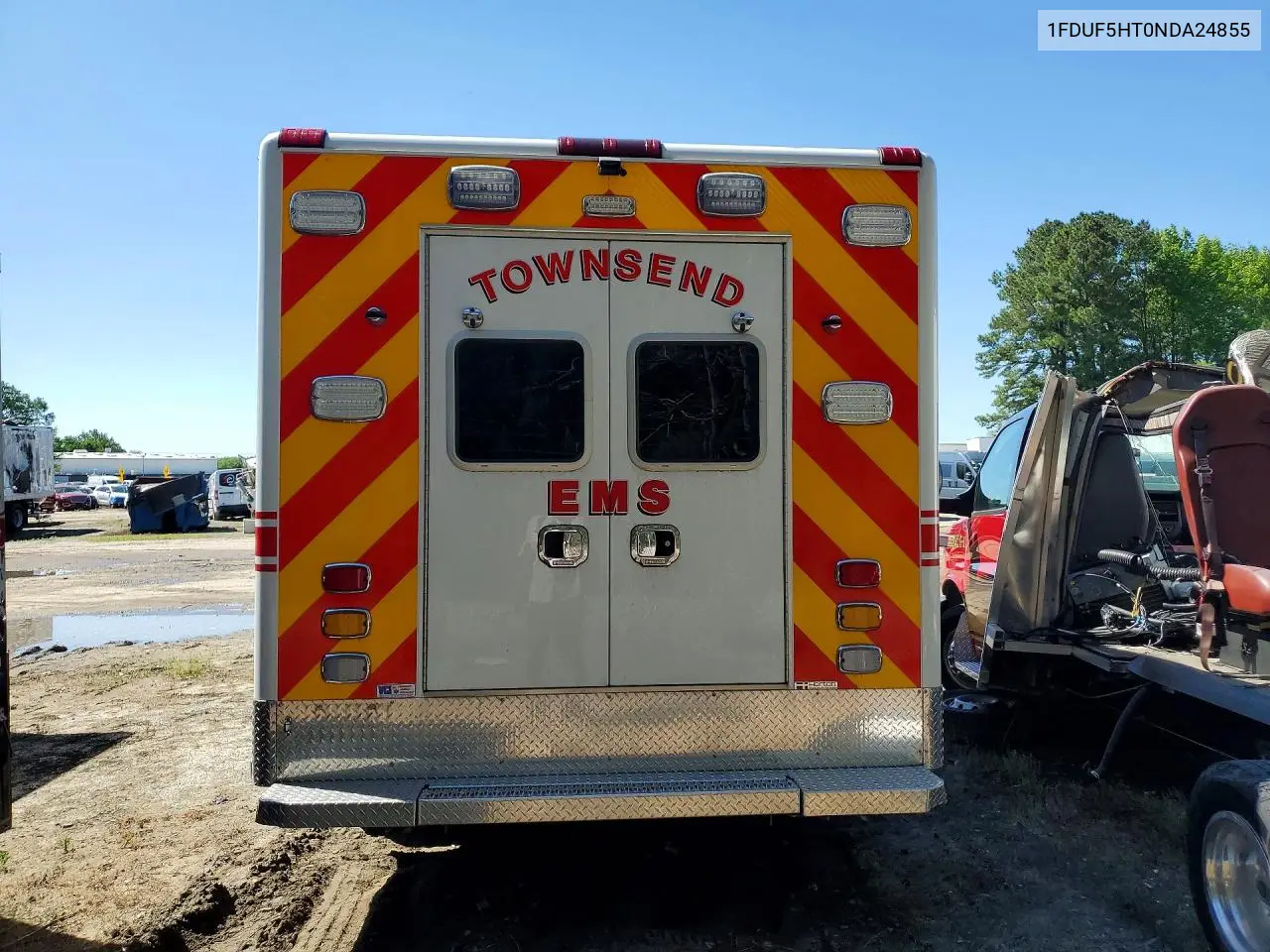 2022 Ford F550 Super - Ambulance VIN: 1FDUF5HT0NDA24855 Lot: 49401096
