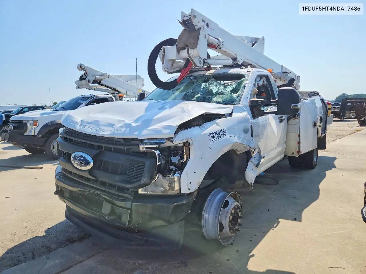 2022 Ford F550 Super Duty VIN: 1FDUF5HT4NDA17486 Lot: 58769156