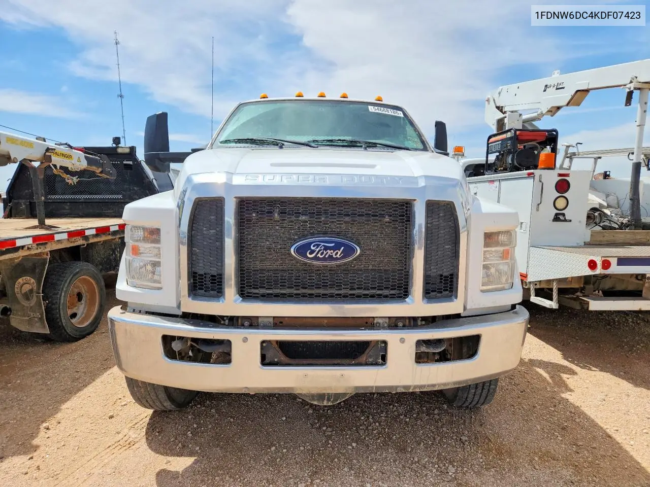2019 Ford F650 Super Duty VIN: 1FDNW6DC4KDF07423 Lot: 54688186