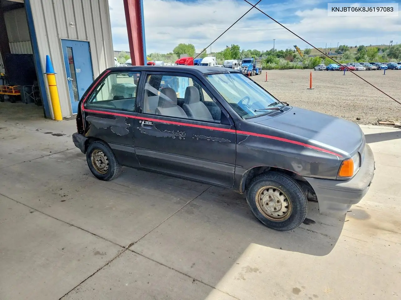1988 Ford Festiva L VIN: KNJBT06K8J6197083 Lot: 58304056
