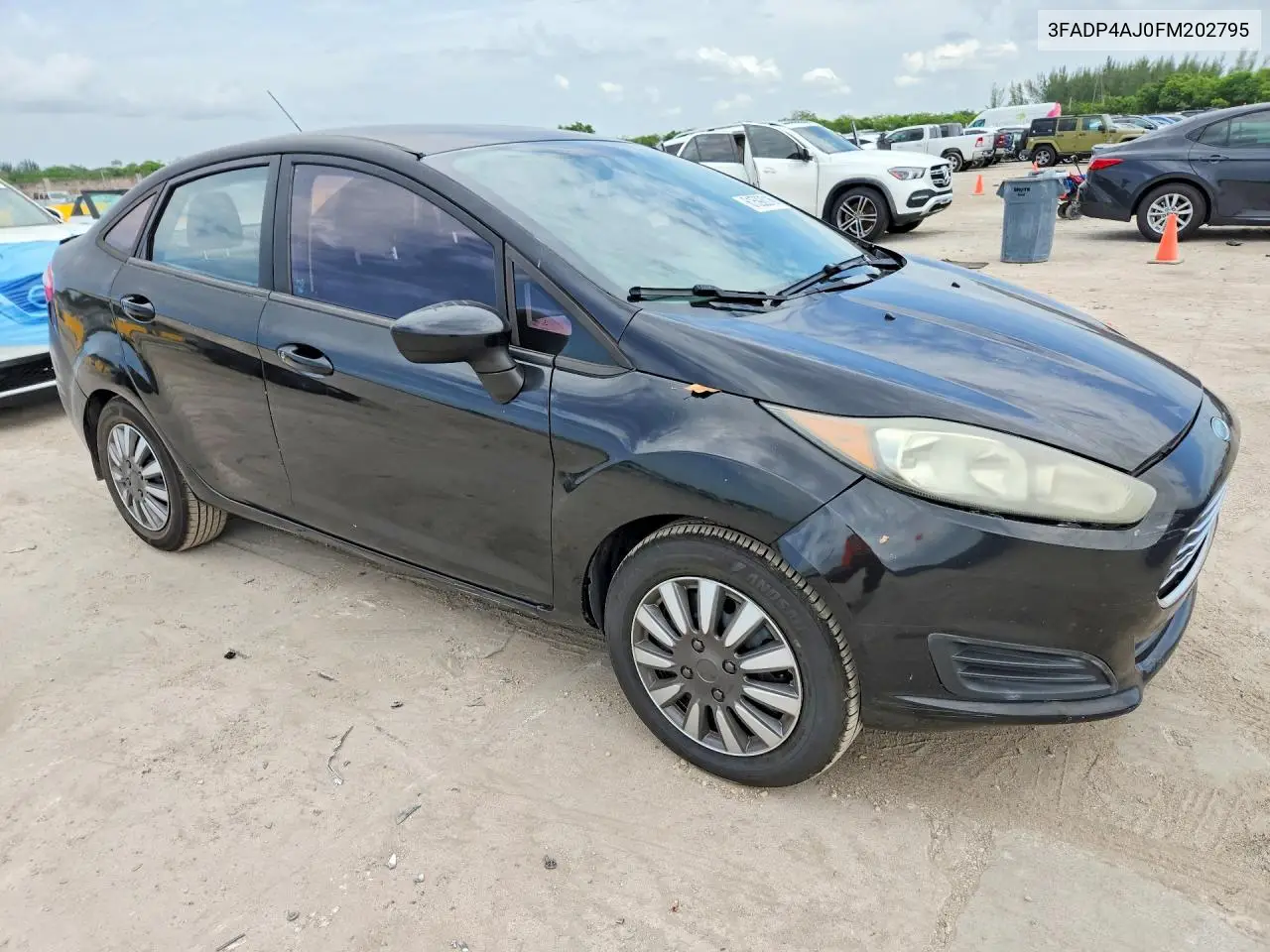 2015 Ford Fiesta S VIN: 3FADP4AJ0FM202795 Lot: 61592016
