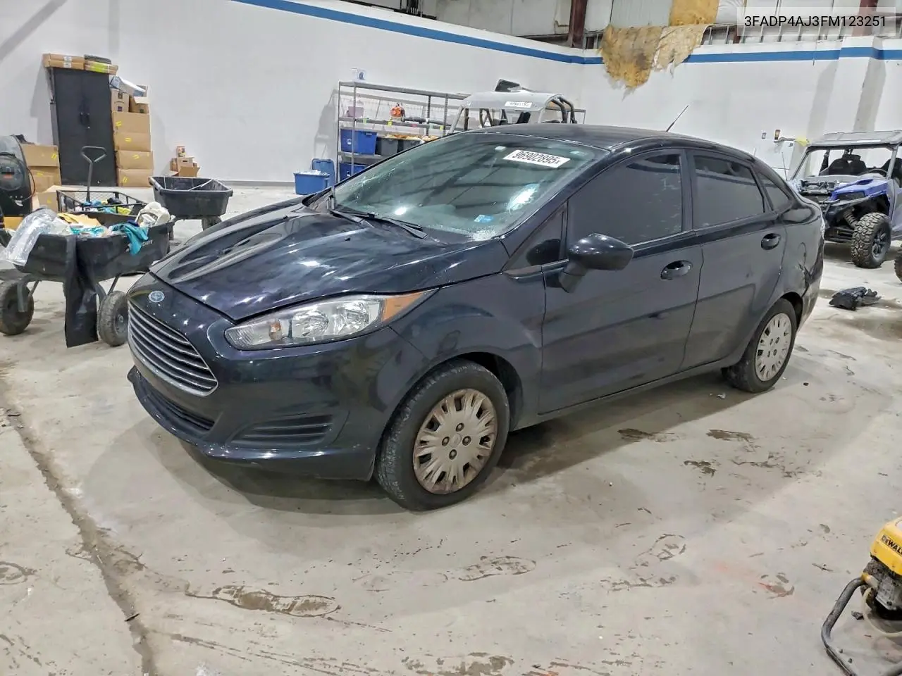 3FADP4AJ3FM123251 2015 Ford Fiesta S