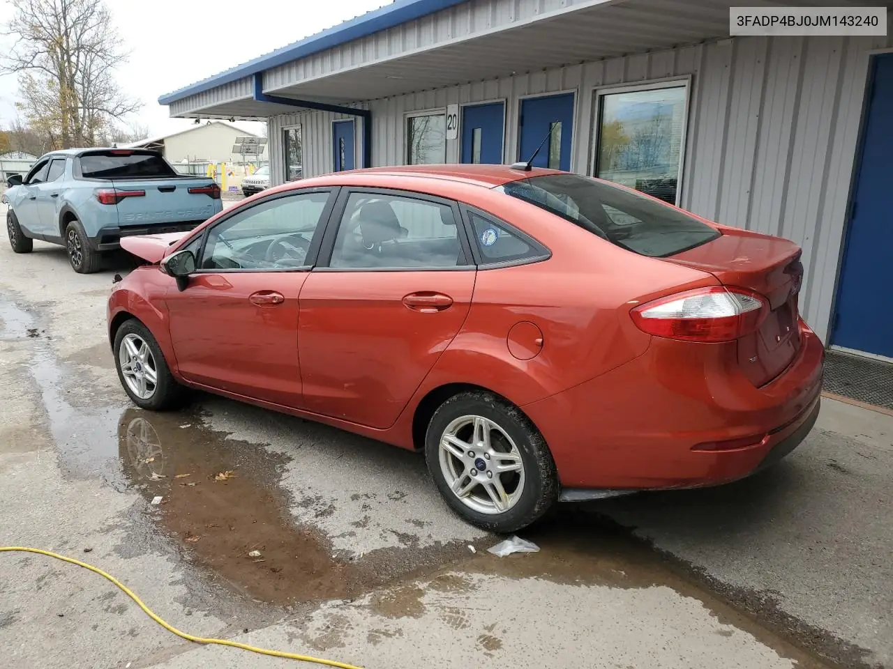 3FADP4BJ0JM143240 2018 Ford Fiesta Se