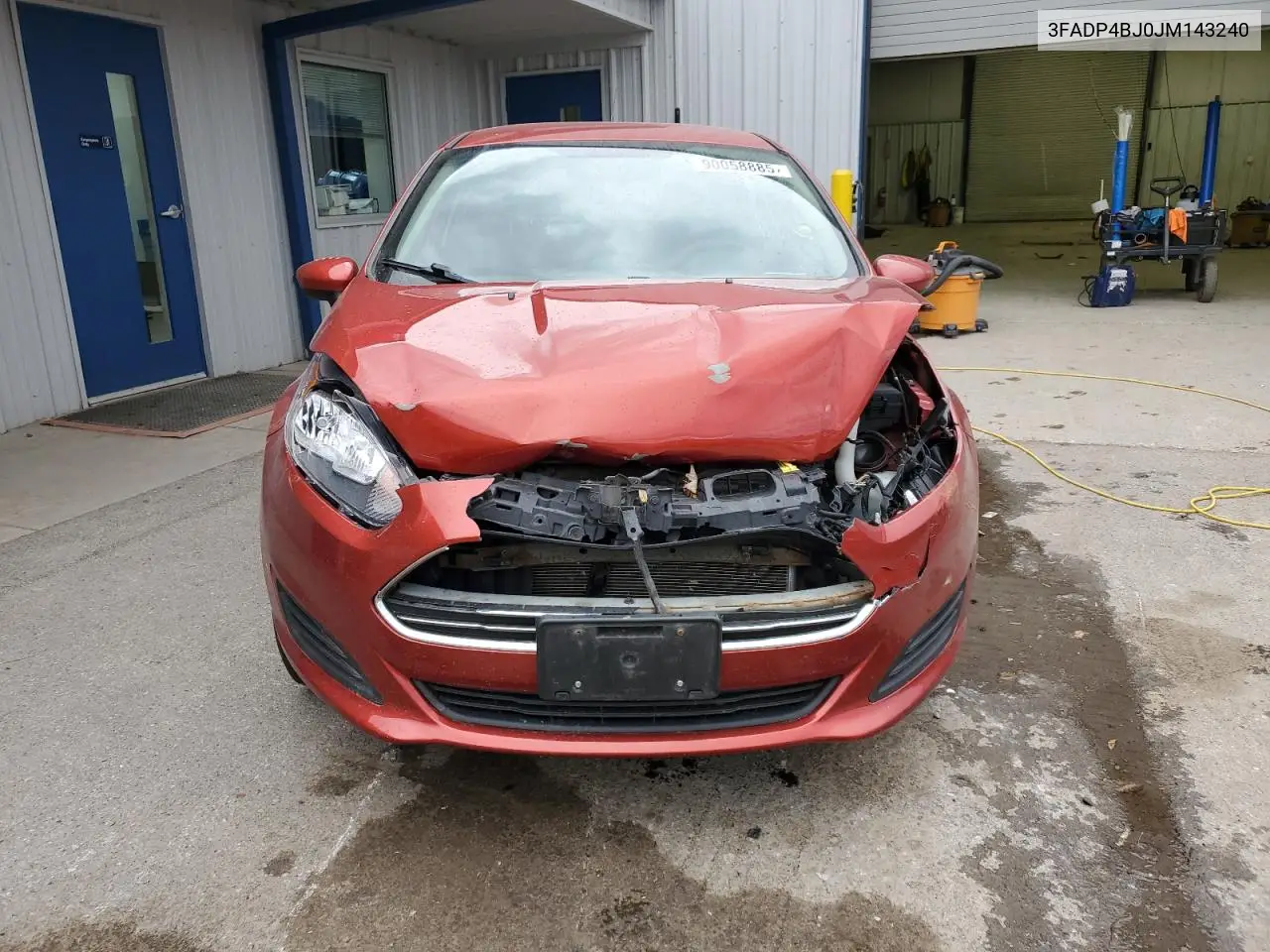 3FADP4BJ0JM143240 2018 Ford Fiesta Se