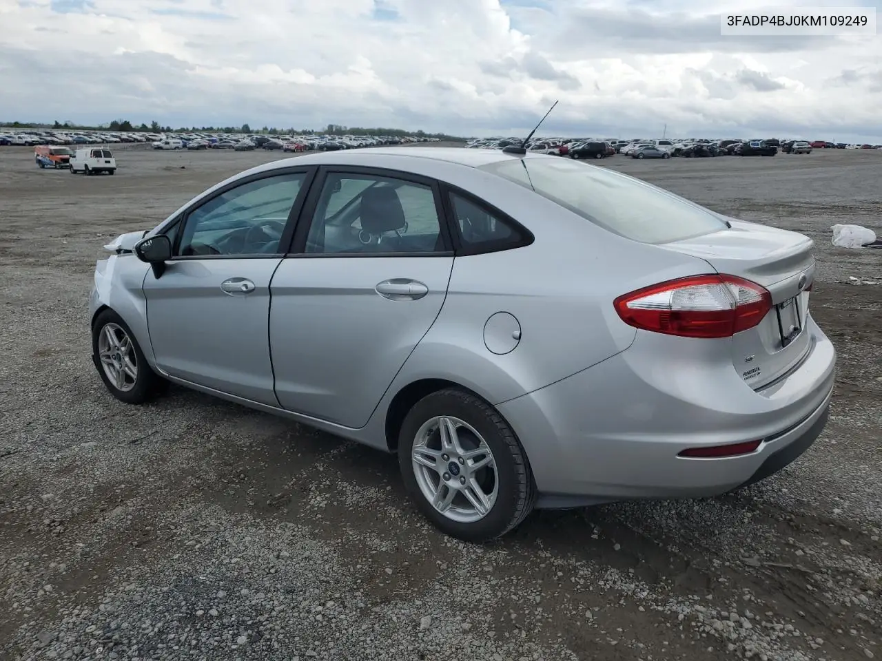 3FADP4BJ0KM109249 2019 Ford Fiesta Se