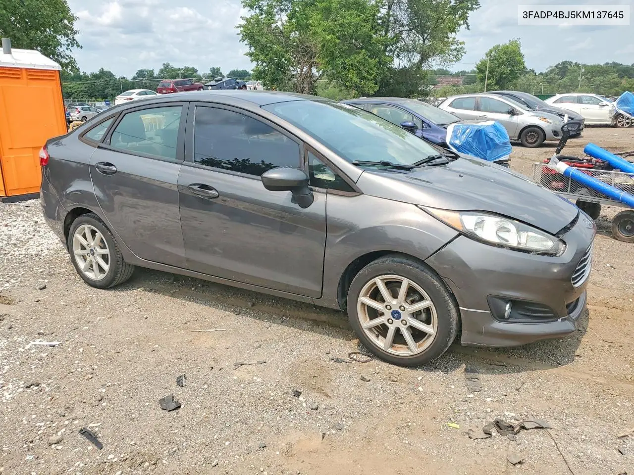 2019 Ford Fiesta Se VIN: 3FADP4BJ5KM137645 Lot: 61109816