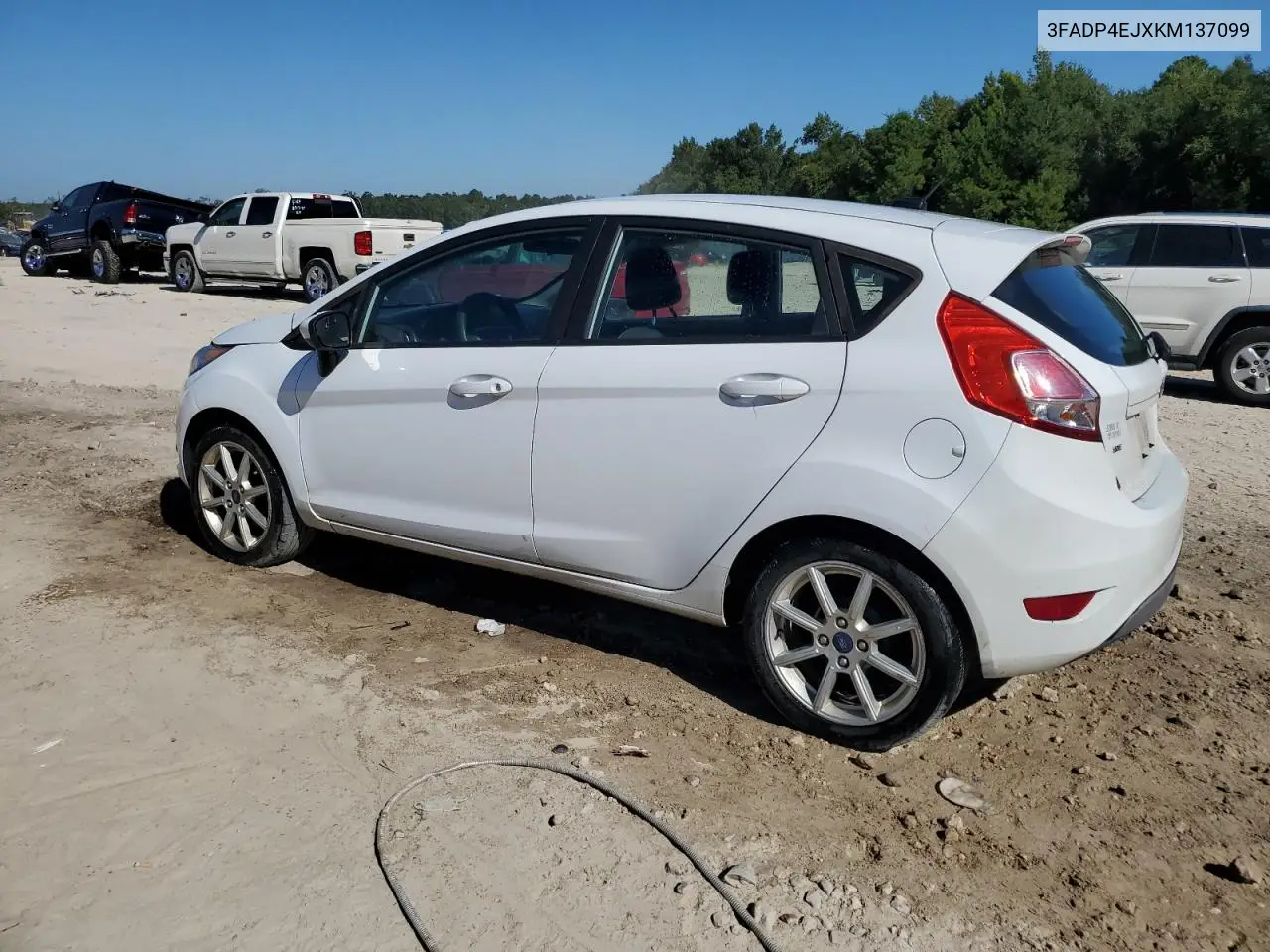3FADP4EJXKM137099 2019 Ford Fiesta Se