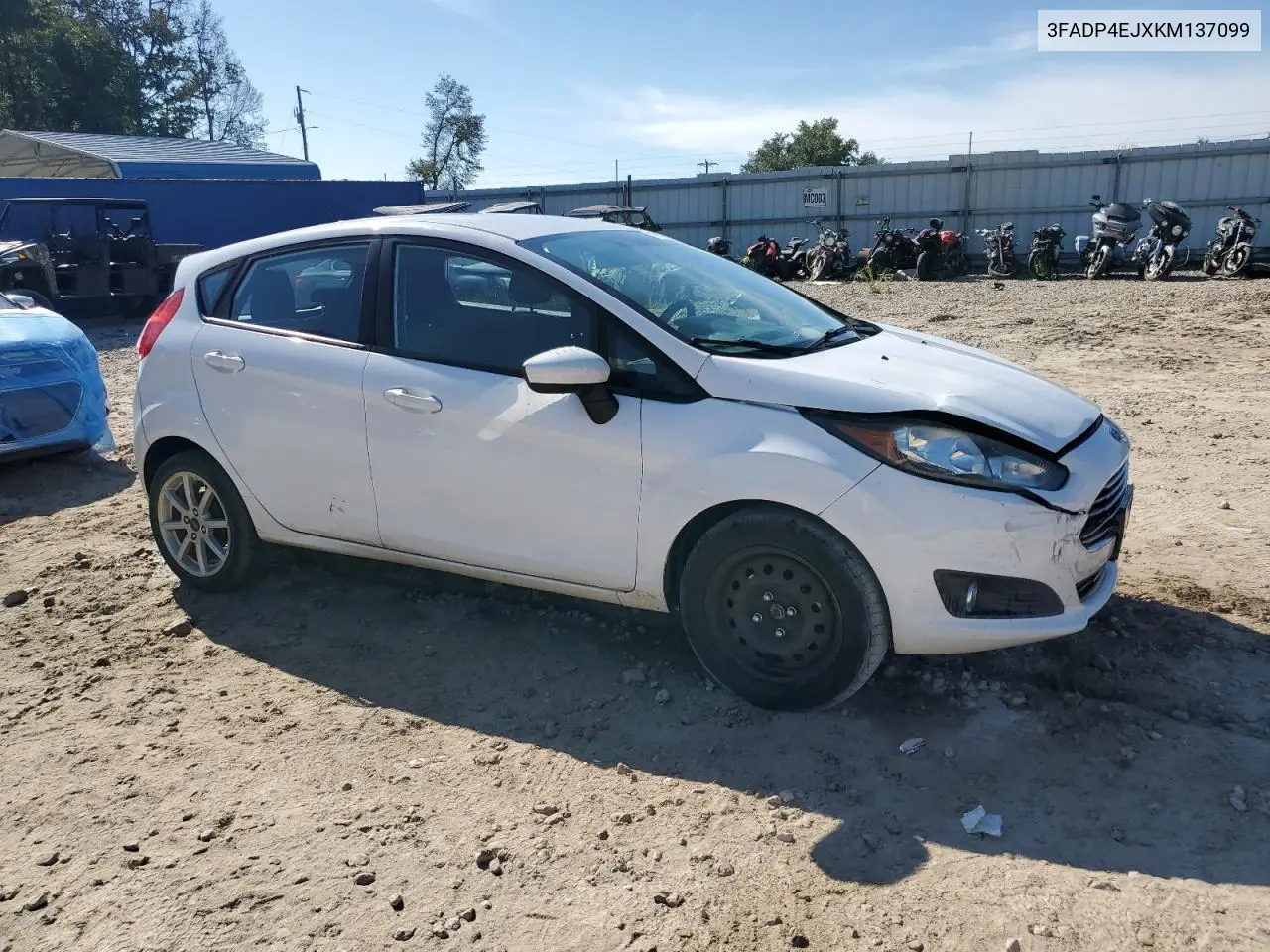 3FADP4EJXKM137099 2019 Ford Fiesta Se