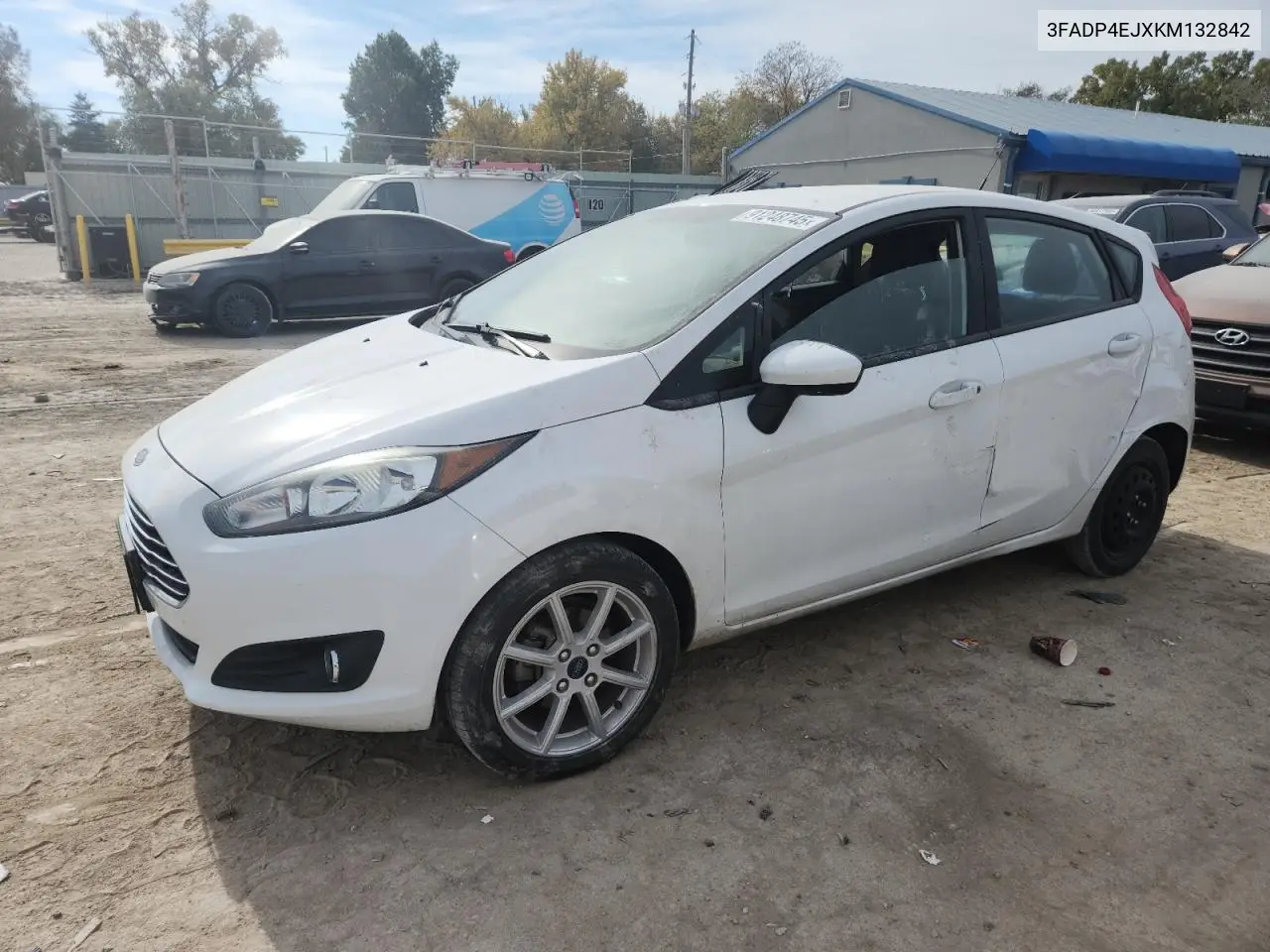 3FADP4EJXKM132842 2019 Ford Fiesta Se