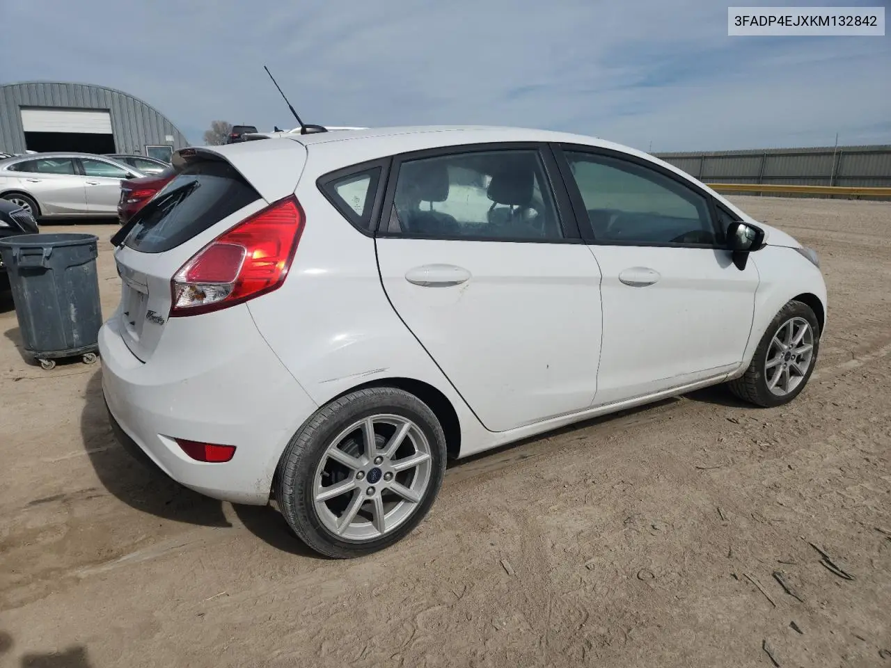 3FADP4EJXKM132842 2019 Ford Fiesta Se