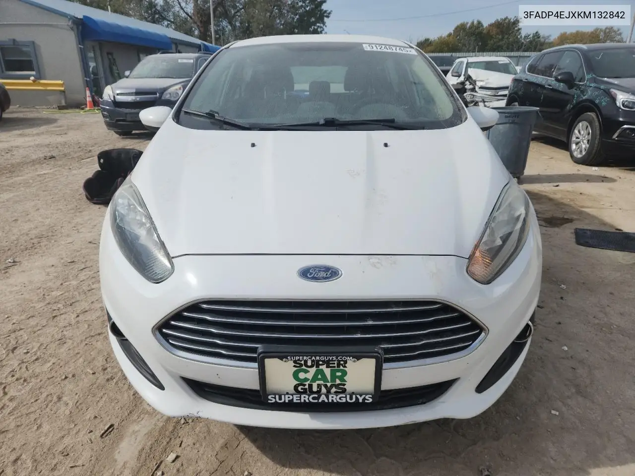 3FADP4EJXKM132842 2019 Ford Fiesta Se