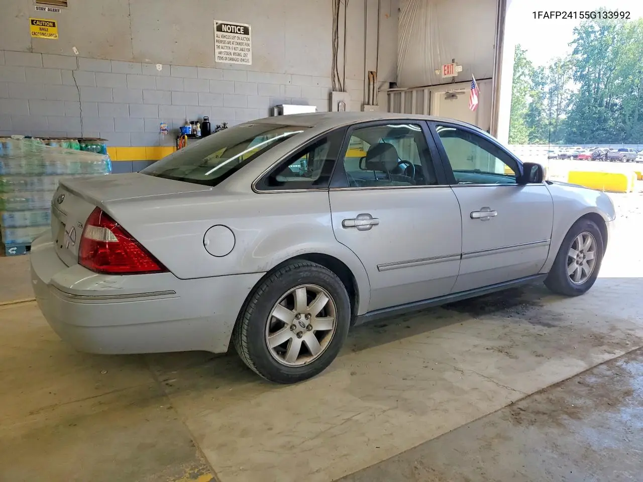 2005 Ford Five Hundred Sel VIN: 1FAFP24155G133992 Lot: 59647386