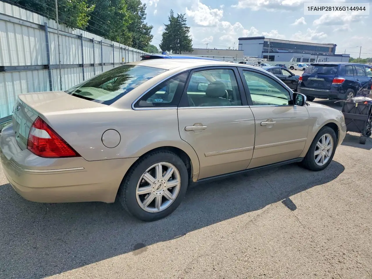 2006 Ford Five Hundred Limited VIN: 1FAHP281X6G144944 Lot: 61023036