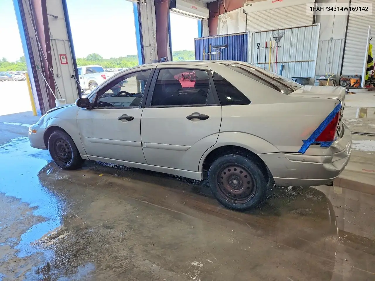 1FAFP34314W169142 2004 Ford Focus Se Comfort