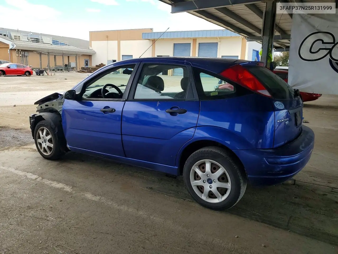 2005 Ford Focus Zx5 VIN: 3FAFP37N25R131999 Lot: 62078436