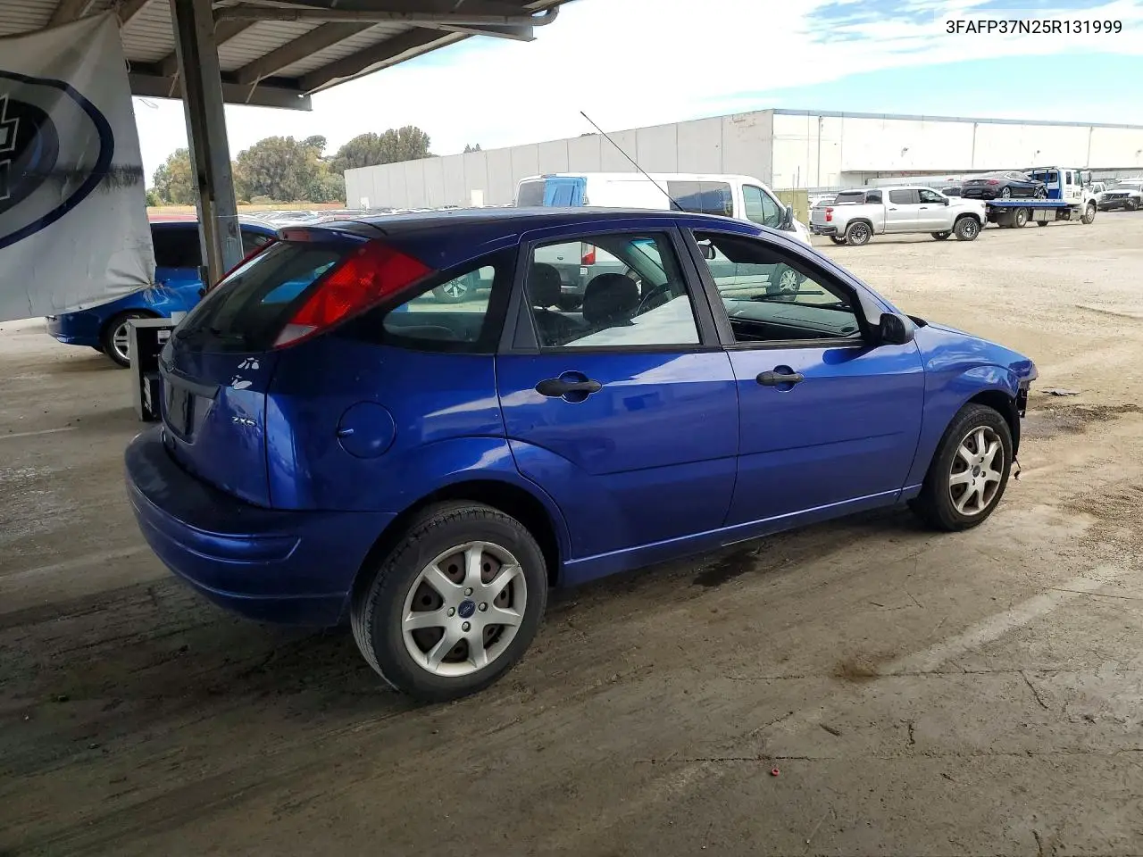 2005 Ford Focus Zx5 VIN: 3FAFP37N25R131999 Lot: 62078436