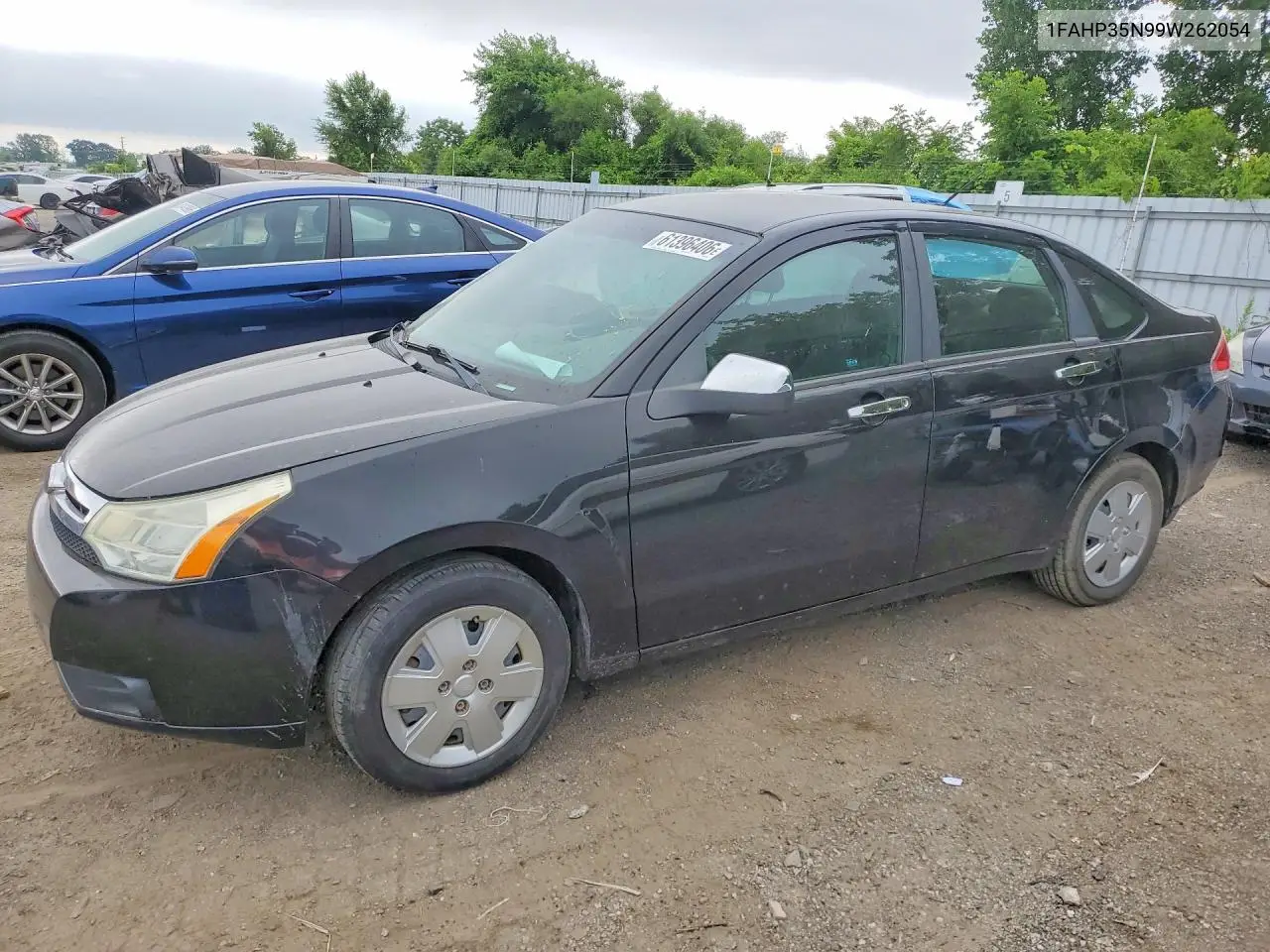 2009 Ford Focus Se VIN: 1FAHP35N99W262054 Lot: 61396406