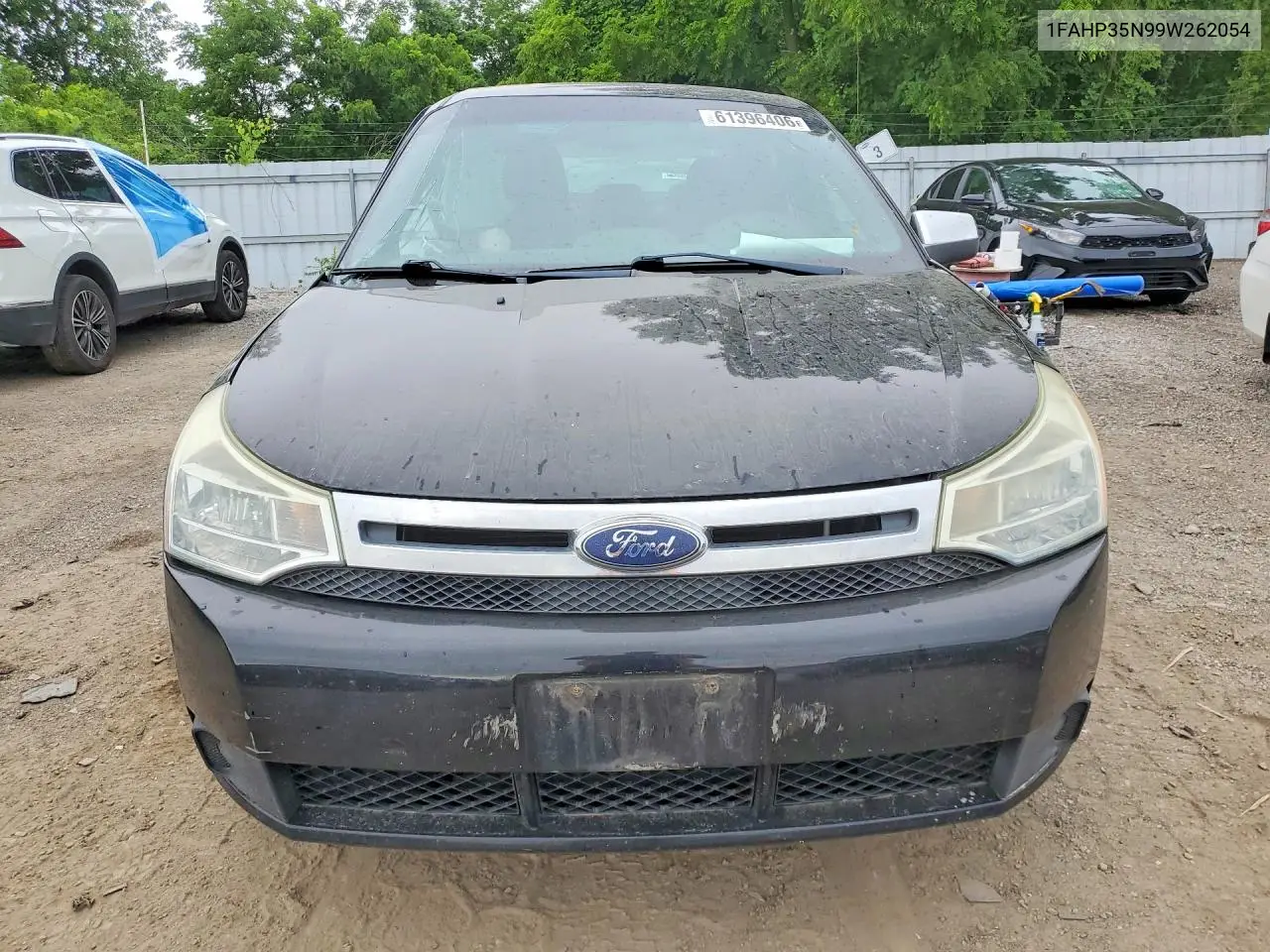 2009 Ford Focus Se VIN: 1FAHP35N99W262054 Lot: 61396406