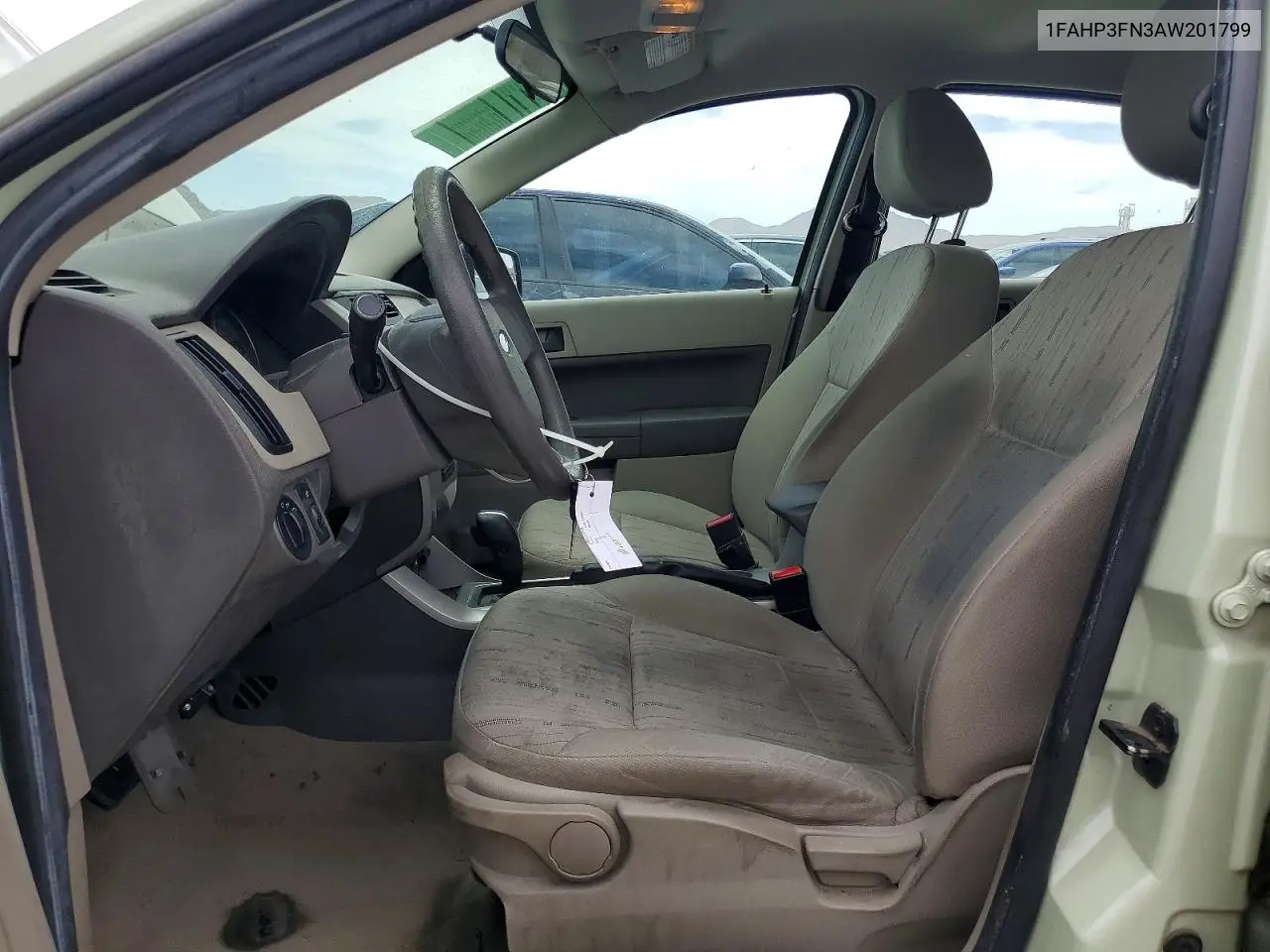 2010 Ford Focus Se VIN: 1FAHP3FN3AW201799 Lot: 56688926