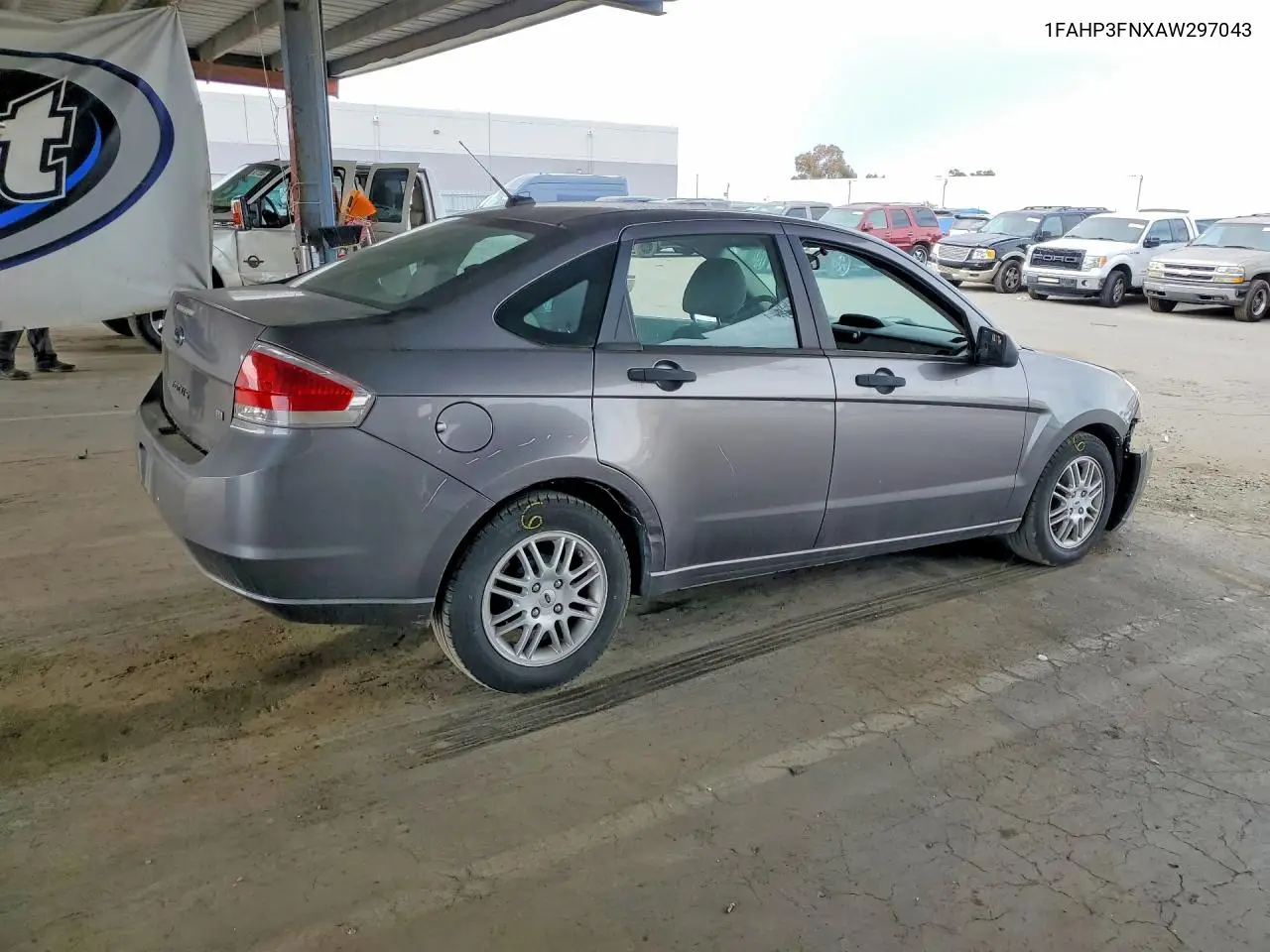 2010 Ford Focus Se VIN: 1FAHP3FNXAW297043 Lot: 61517956