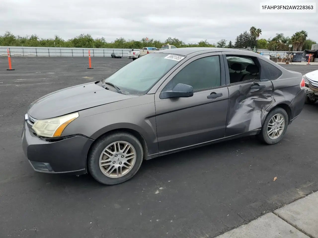 1FAHP3FN2AW228363 2010 Ford Focus Se