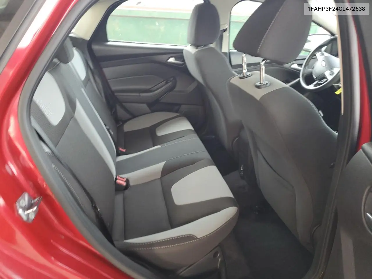 1FAHP3F24CL472638 2012 Ford Focus Se