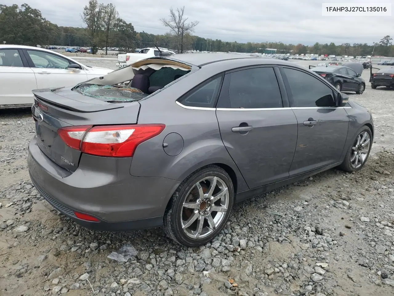 1FAHP3J27CL135016 2012 Ford Focus Titanium
