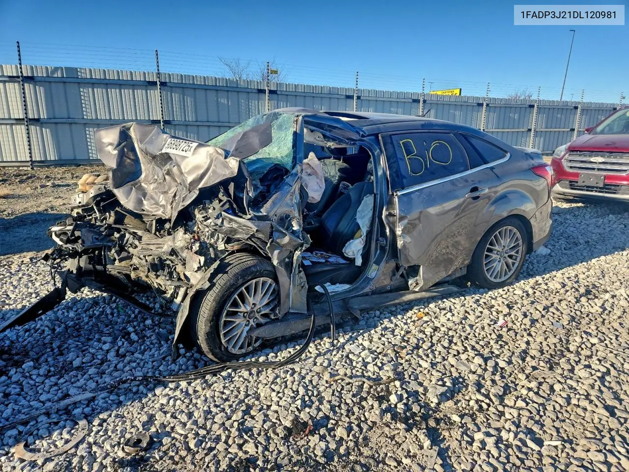 1FADP3J21DL120981 2013 Ford Focus Titanium