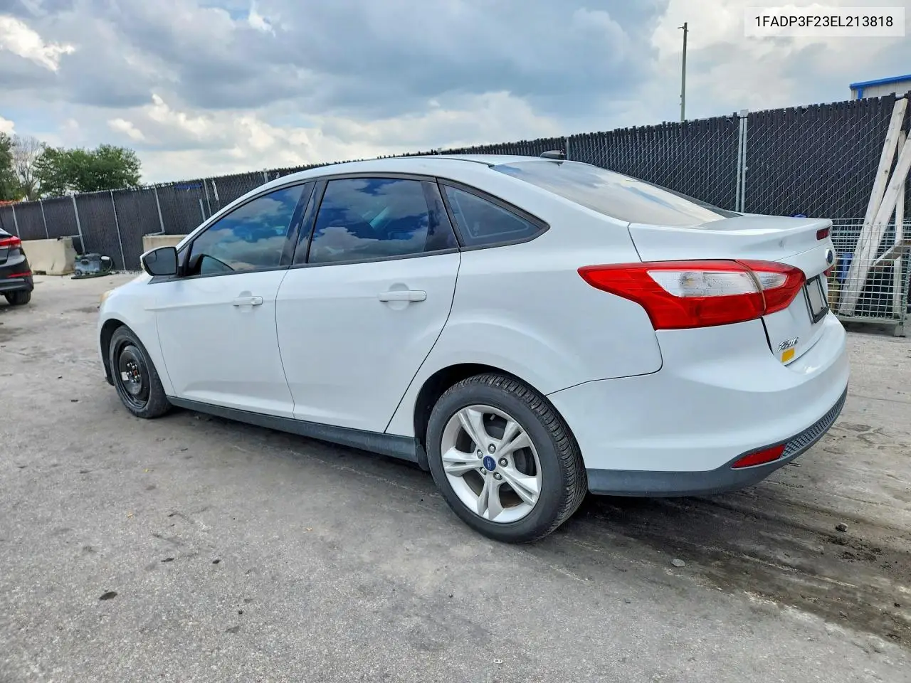 2014 Ford Focus Se VIN: 1FADP3F23EL213818 Lot: 61733696