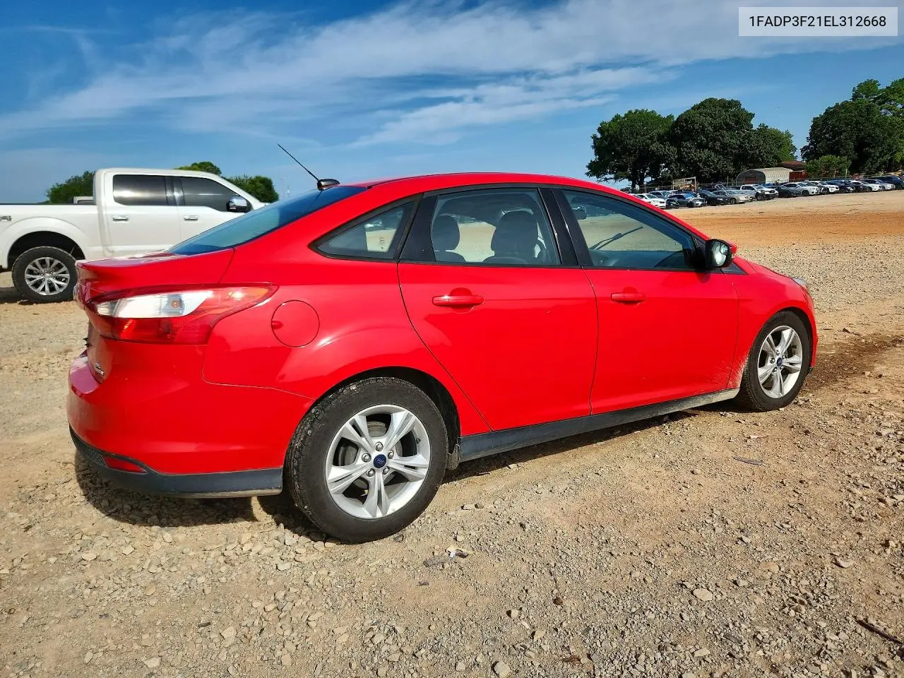 2014 Ford Focus Se VIN: 1FADP3F21EL312668 Lot: 61810916