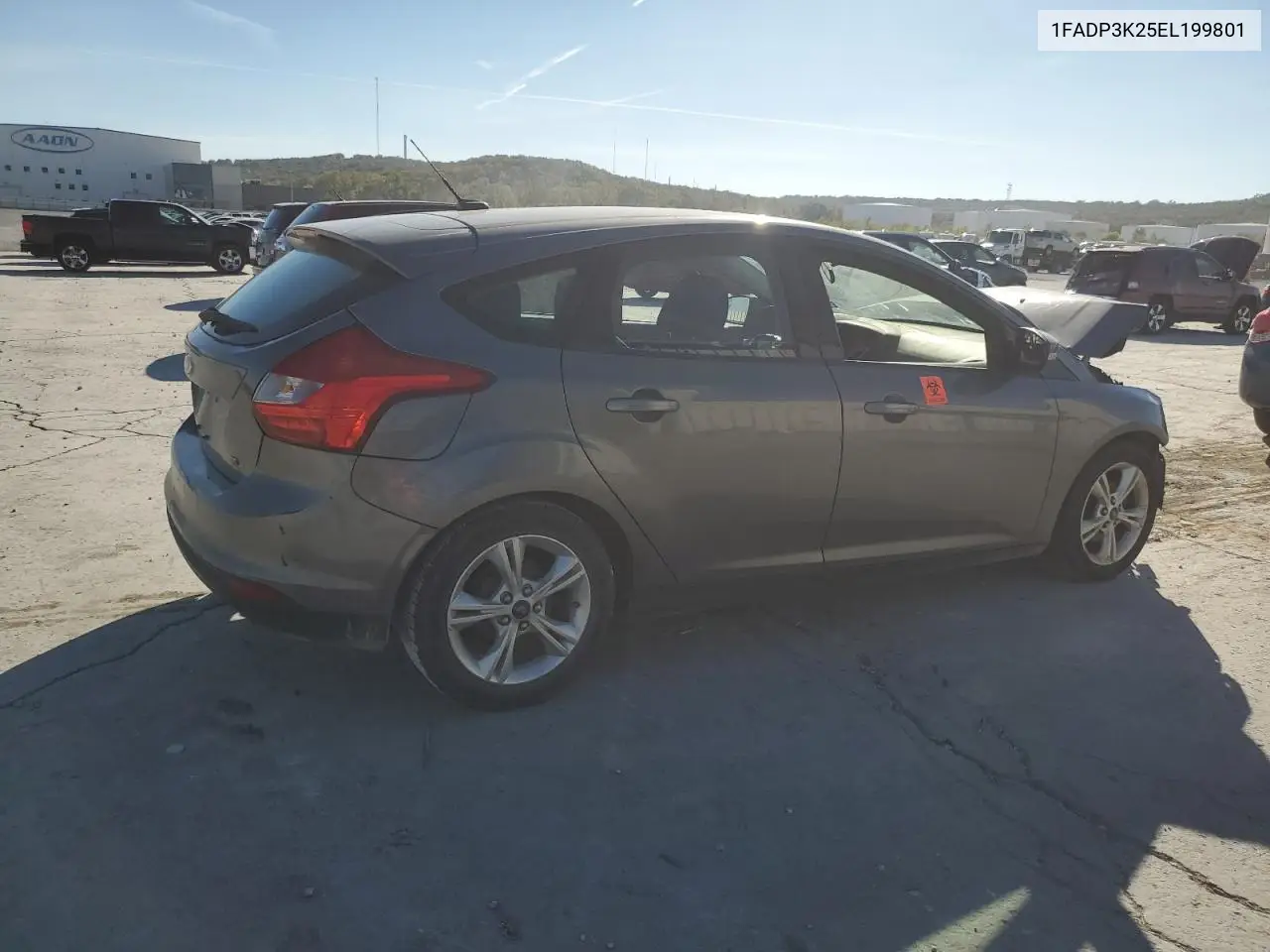 1FADP3K25EL199801 2014 Ford Focus Se