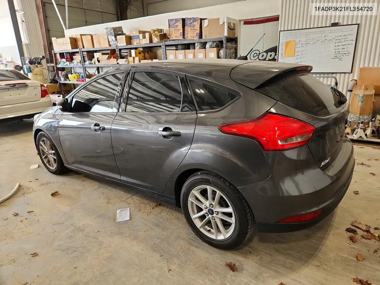1FADP3K21FL354720 2015 Ford Focus Se